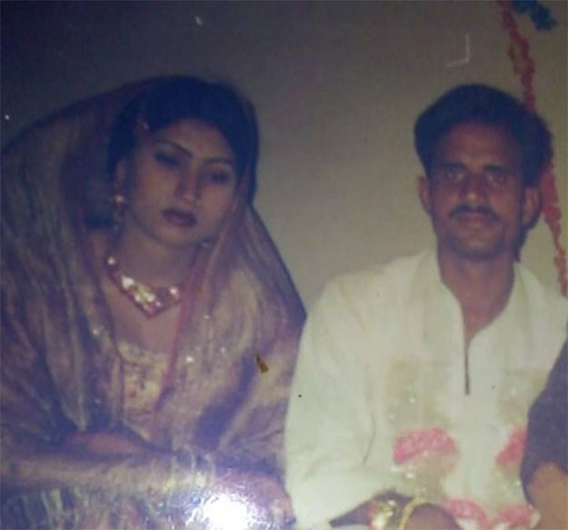 Qandeel Baloch’s Ex-Husband Comes Forward With Their Marriage Pics and Nikah Nama